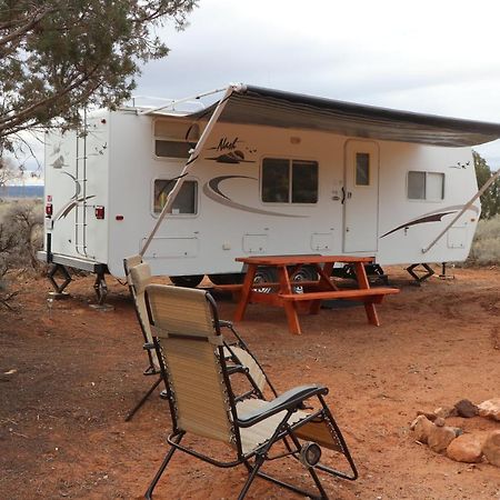Camp Valhalla At Zion Hotel Colorado City ภายนอก รูปภาพ