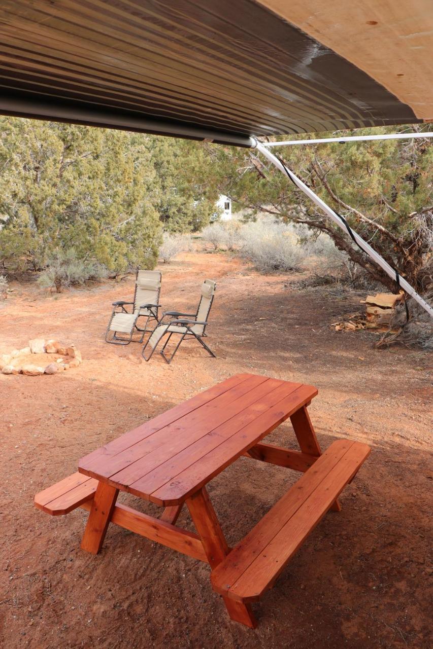 Camp Valhalla At Zion Hotel Colorado City ภายนอก รูปภาพ